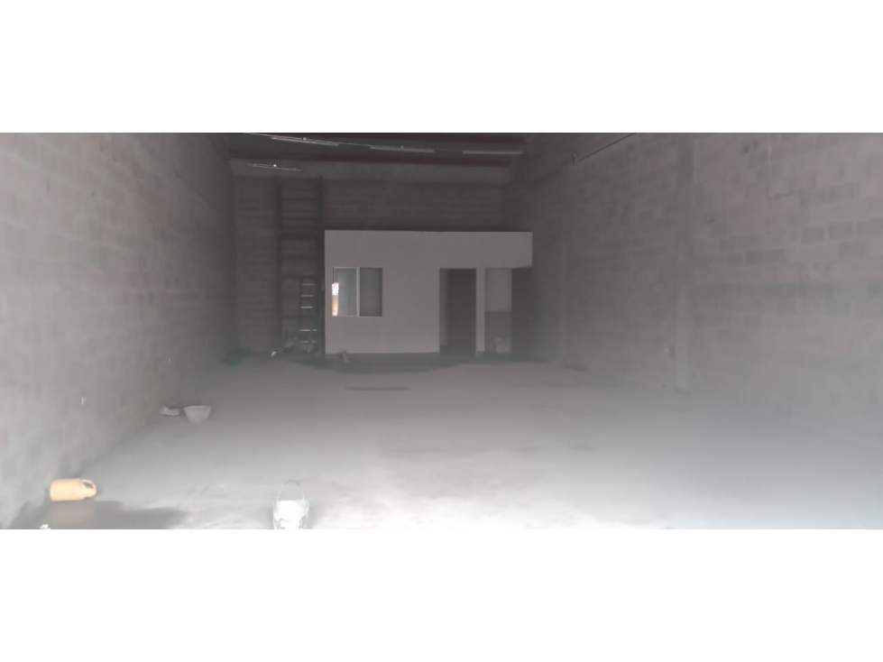 BODEGA EN CERETE - 3