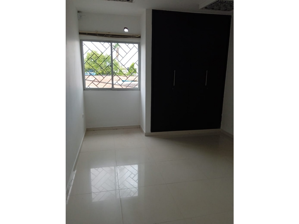 EDIFICIO PARA ACTIVIDAD COMERCIAL EN ARRIENDO EN CERETÉ - 6