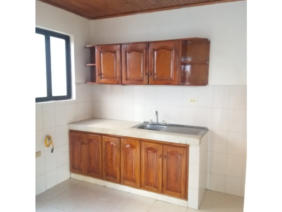 APARTAMENTO PARA ARRIENDO EN MONTERÍA UB EN EL CENTRO — foto 5