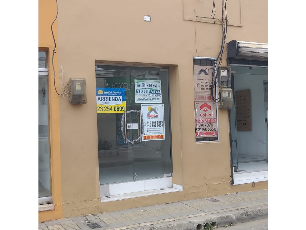 LOCAL COMERCIAL PARA ARRIENDO EN EL CENTRO