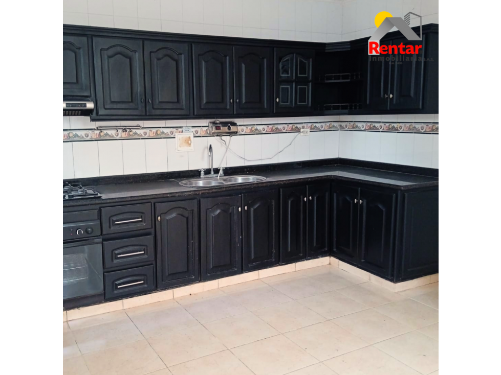 CASA PARA ARRIENDO EN MONTERÍA UB EN LA CASTELLANA — foto 2