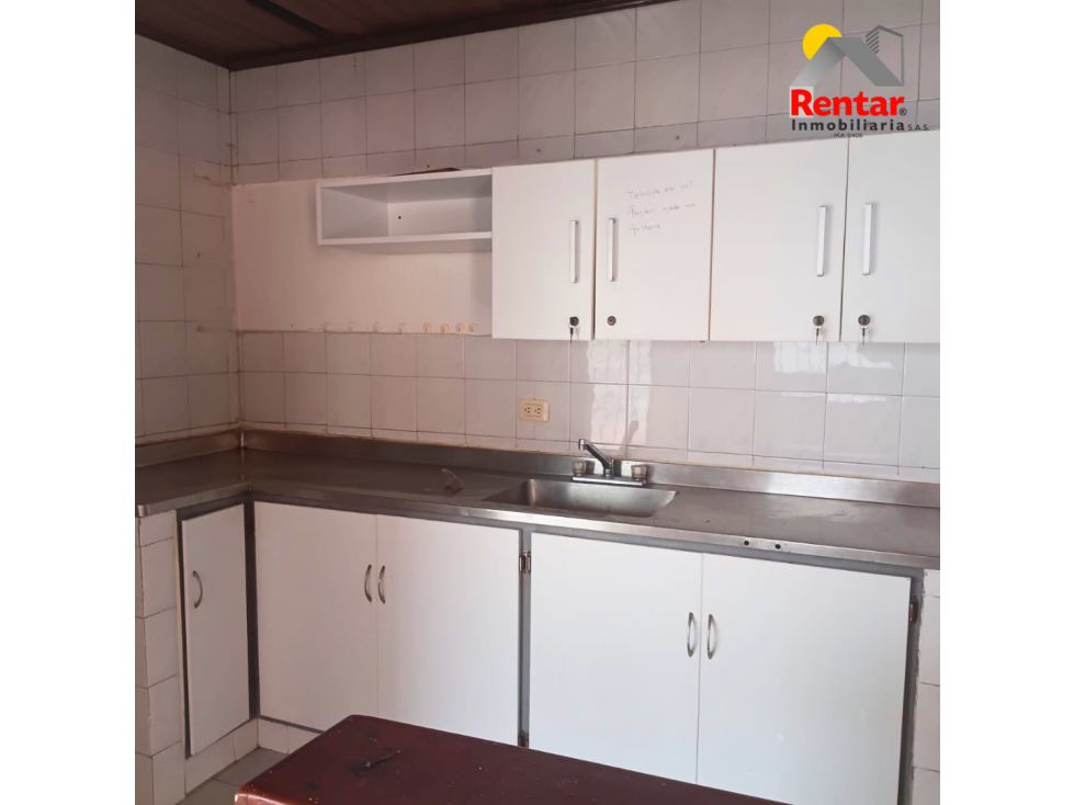 APARTAESTUDIO PARA ARRIENDO EN MONTERÍA UB EN EL CENTRO — foto 4
