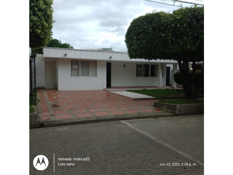 CASA COMERCIAL EN COSTA DE ORO - 2
