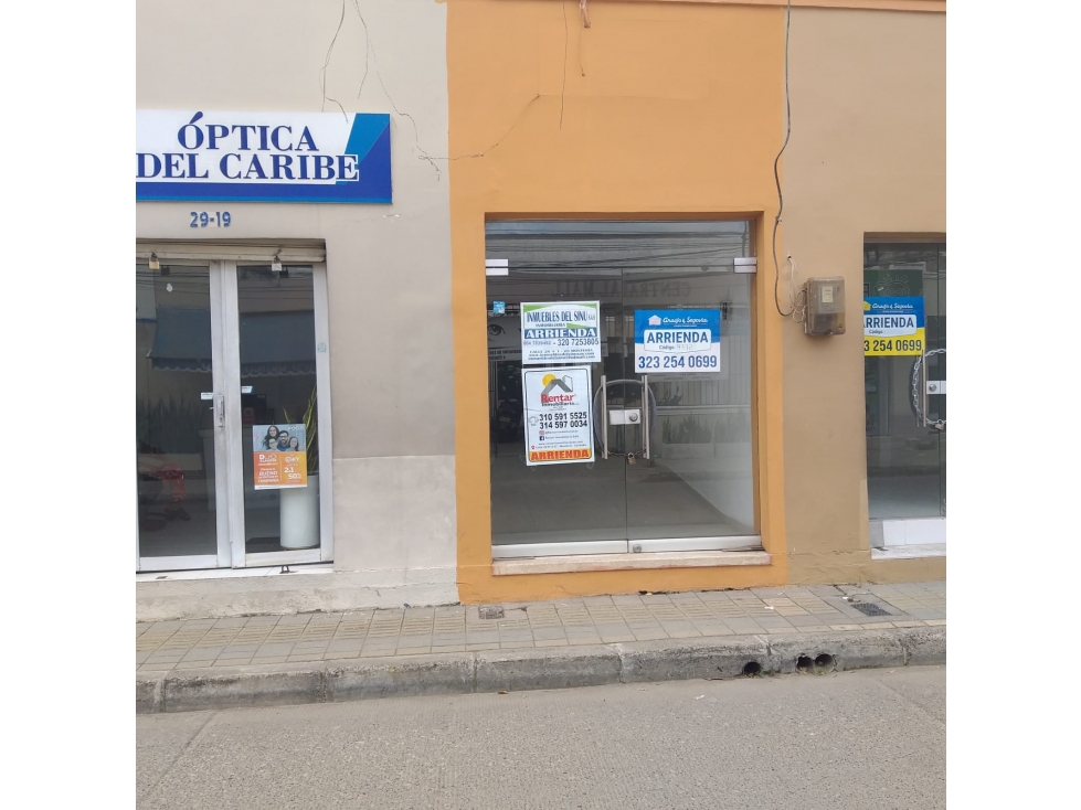 LOCAL COMERCIAL PARA ARRIENDO UB EN EL CENTRO