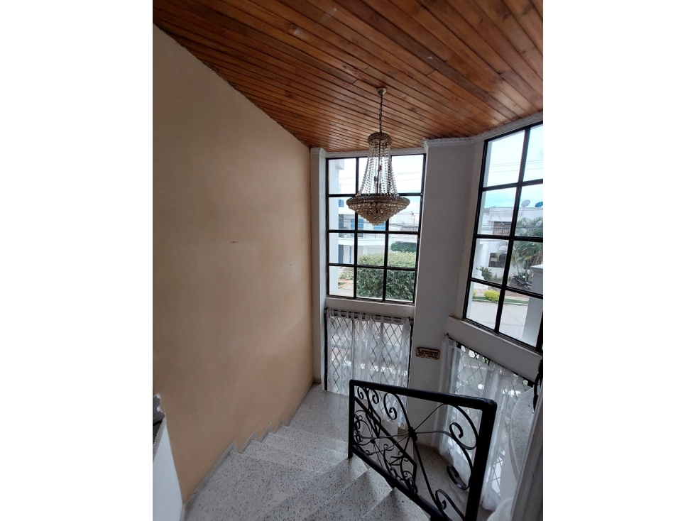 CASA EN LA CASTELLANA — foto 6