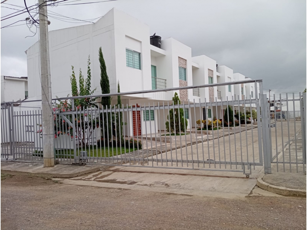 CASA EN VENTA EN ALTOS DE ALEJANDRÍA
