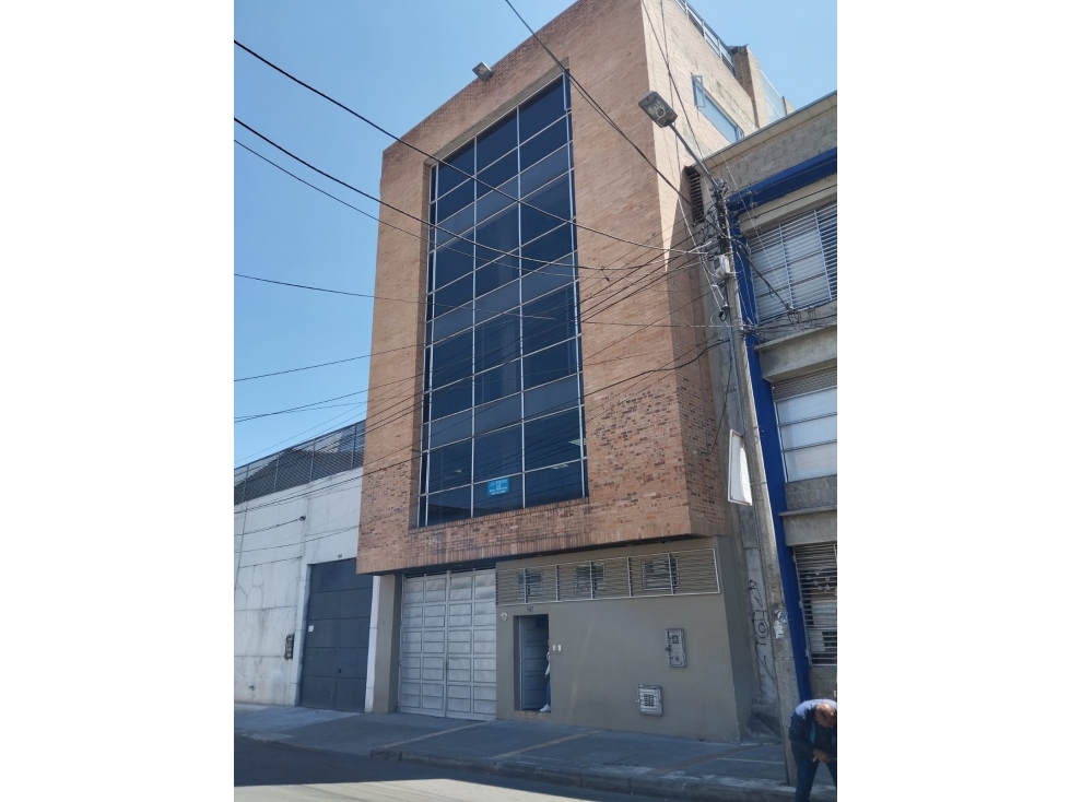 EDIFICIO ARRIENDO -VENTA SAMPER - 1