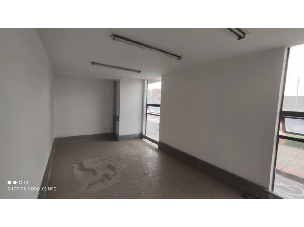 ARRIENDO BODEGA PUENTE ARANDA