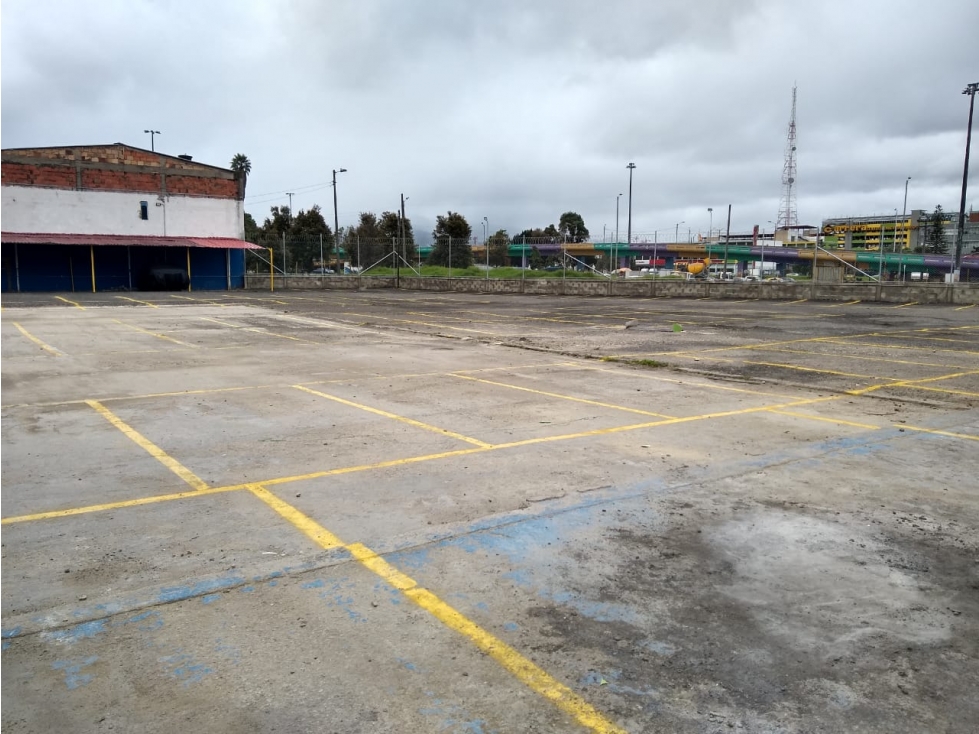 ARRIENDO OPERATIVO LOTE, ESPECTACULAR UBICACION - 2