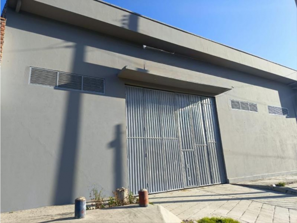 Arriendo bodega,oficinas,local soacha — foto 2