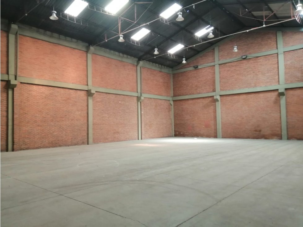 ARRIENDO BODEGA MONTEVIDEO — foto 5