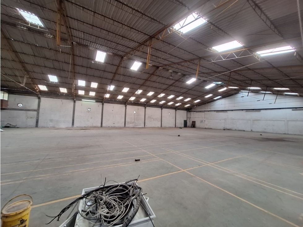 ARRIENDO BODEGA SOACHA BOSA