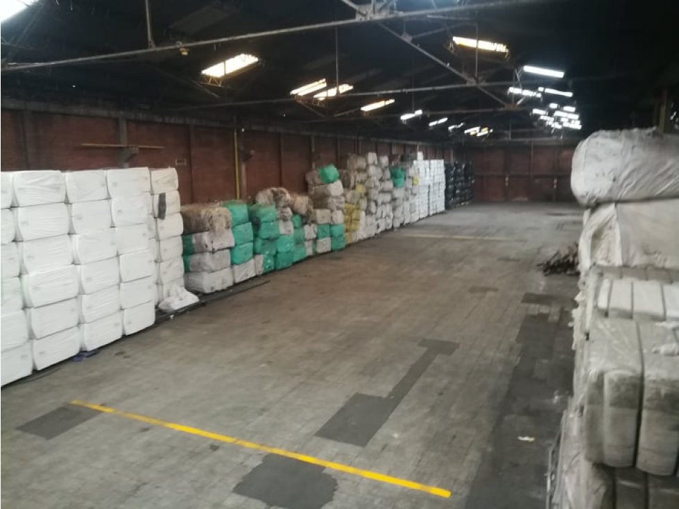 AMPLIA BODEGA INDUSTRIAL MONTEVIDEO — foto 3