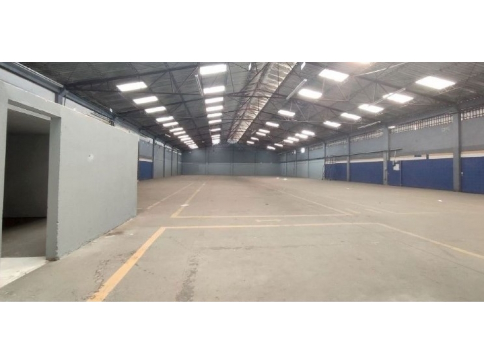 ARRIENDO BODEGA CALLE 13 AV CIUDAD DE CALI — foto 5