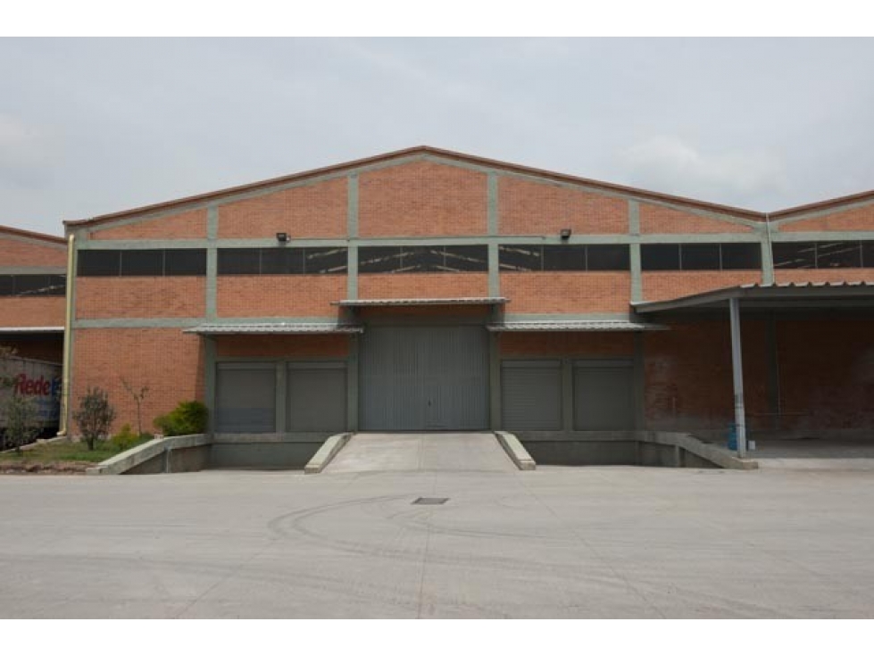 BODEGA PARQUE INDUSTRIAL FONTIBON 3.000 M2 — foto 2