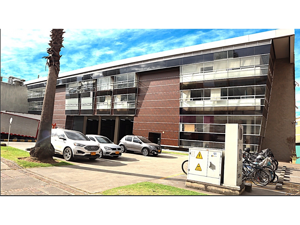 BODEGA EN VENTA ZONA FRANCA OPERATIVA