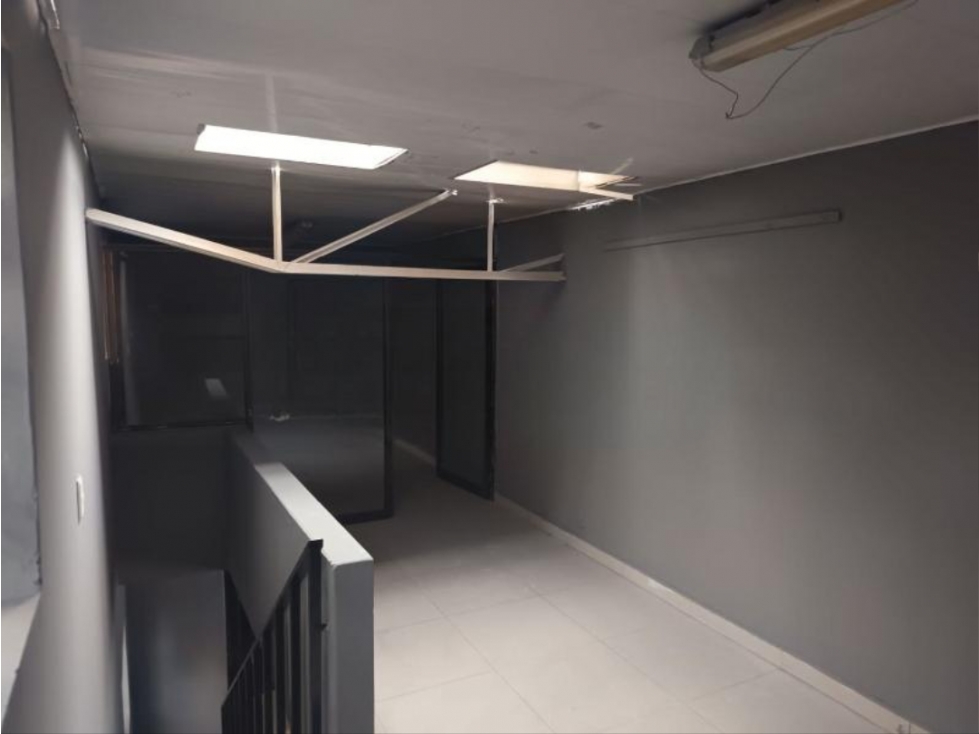 Arriendo bodega,oficinas,local soacha — foto 6