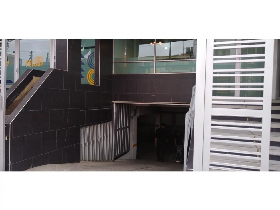 SE VENDE-ARRIENDA-PERMUTA EDIFICIO EN CHAPINERO — foto 5