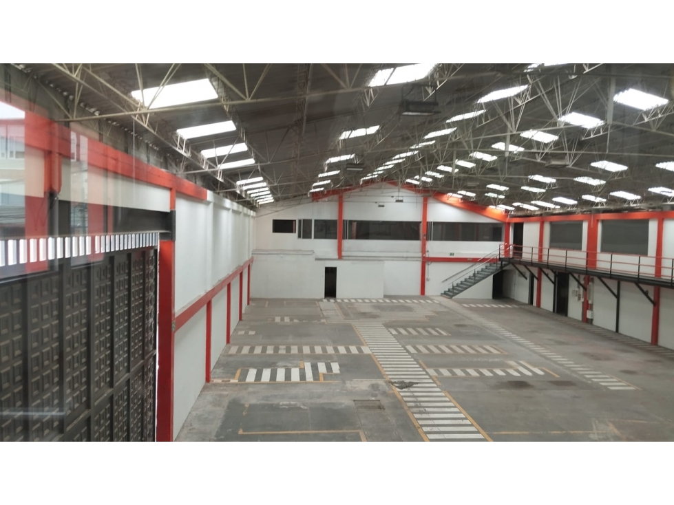 VENTA BODEGA- OPERATIVA FONTIBON CALLE 26 RENTANDO — foto 6