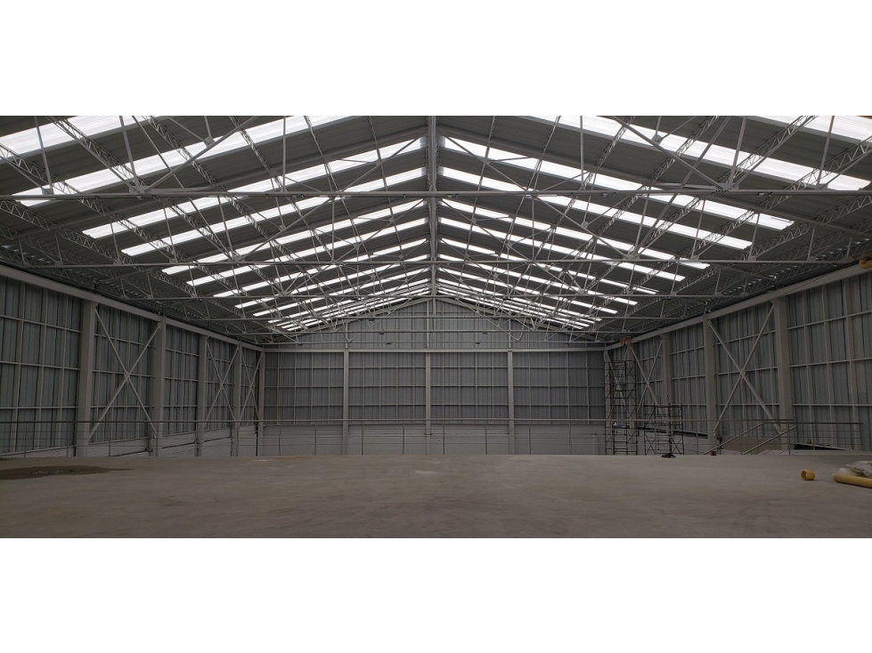ARRIENDO BODEGA PUENTE ARANDA INDUSTRIAL — foto 3