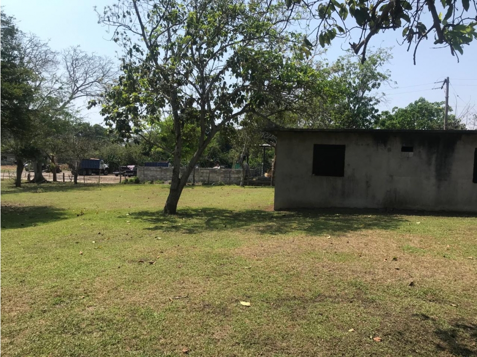 AMPLIO TERRENO EN VENTA CON CASA EN TAMPICO ALTO KM 100 - 2