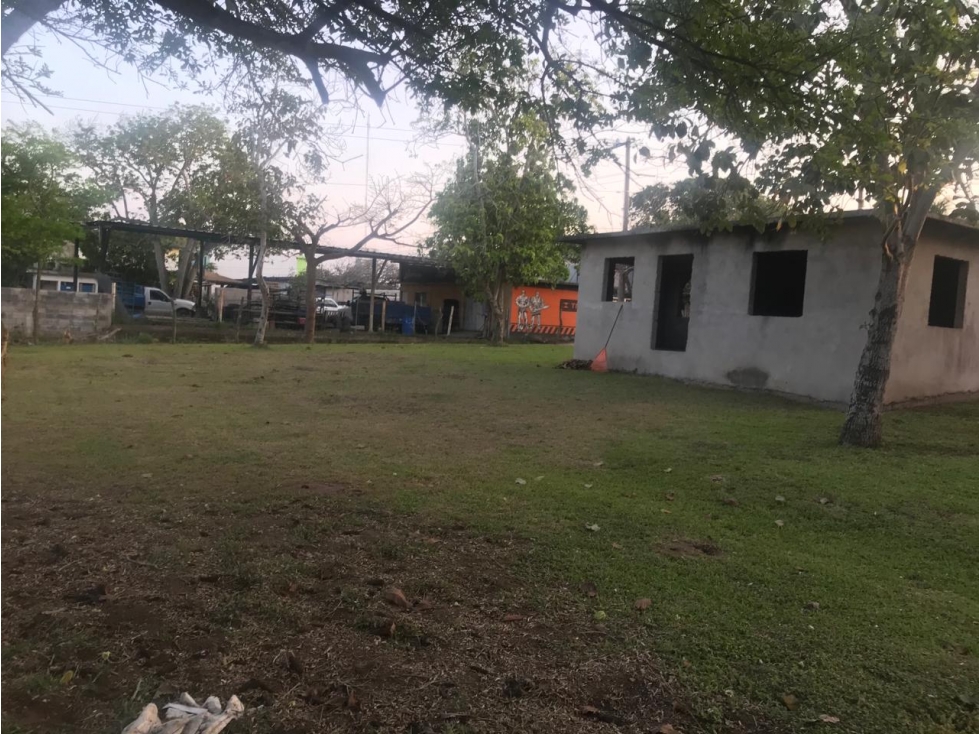 AMPLIO TERRENO EN VENTA CON CASA EN TAMPICO ALTO KM 100 - 5