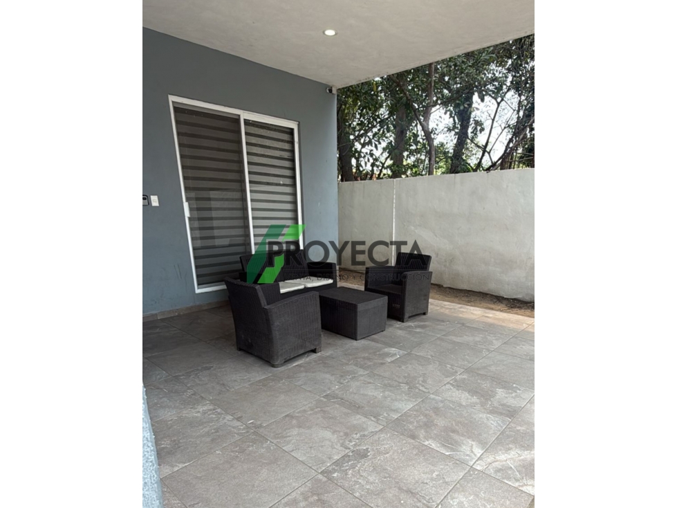 CASA CON ALBERCA EN RENTA - 3