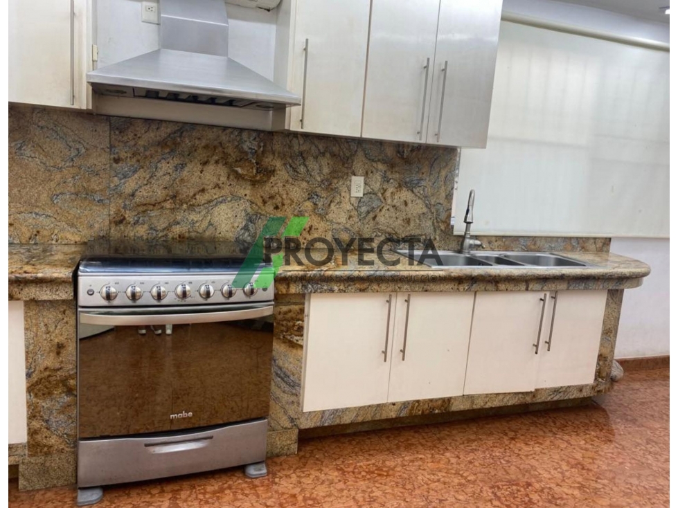 EN VENTA RESIDENCIA EN LOMAS DE ROSALES, FRACC. LAS VILLAS — foto 4