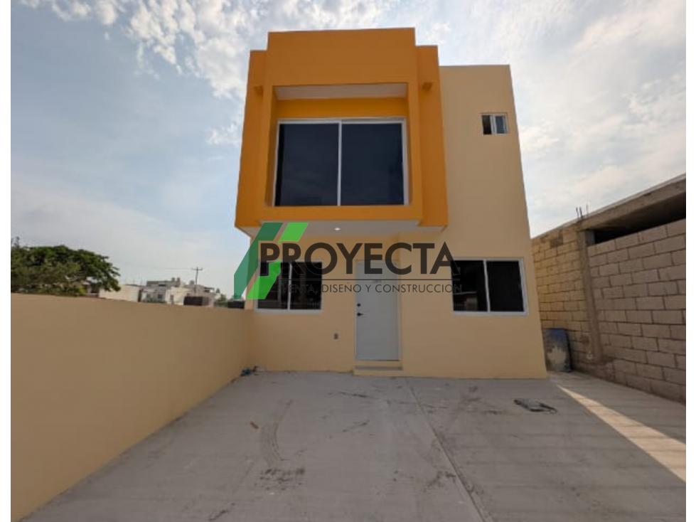 CASA DE 3 PISOS EN VENTA COL LUNA LUNA - 2