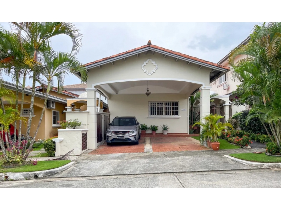 VENTA CASA ANCON RAINFOREST VILLAS