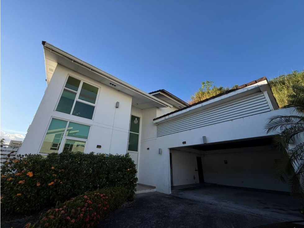 VENTA CASA COSTA SUR