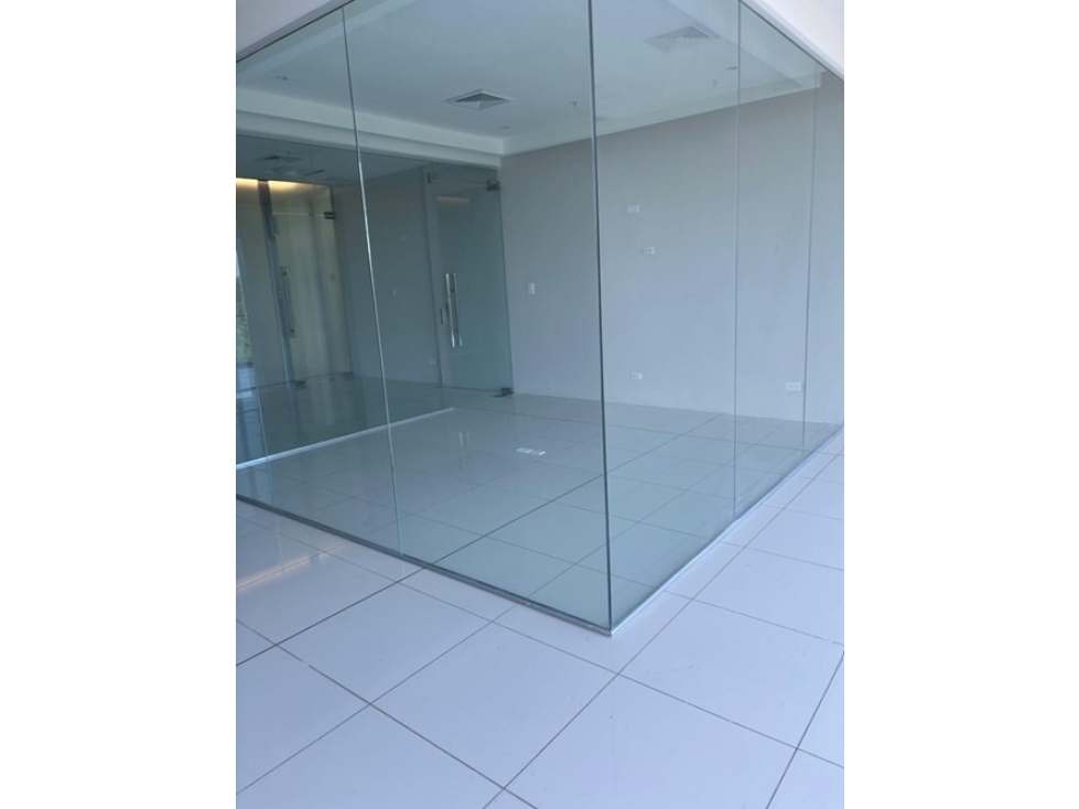 ALQUILER LOCAL COMERCIAL COSTA DEL ESTE — foto 3