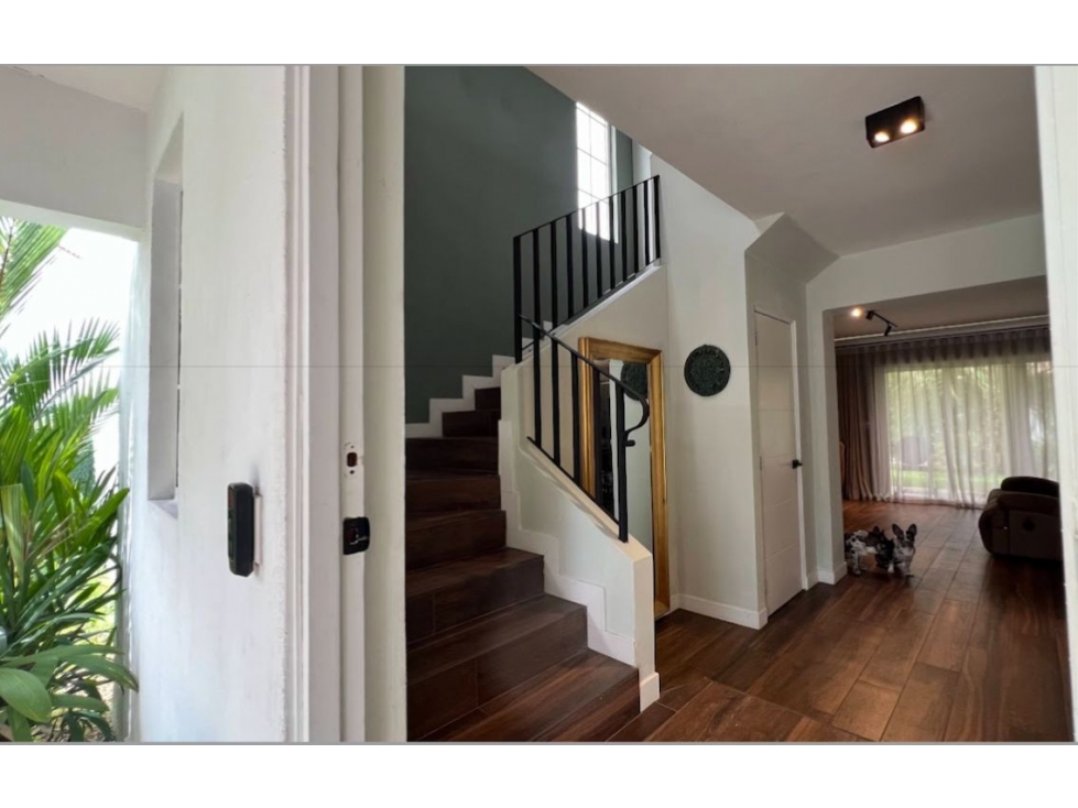 VENTA CASA QUINTAS DE VERSALLES — foto 3