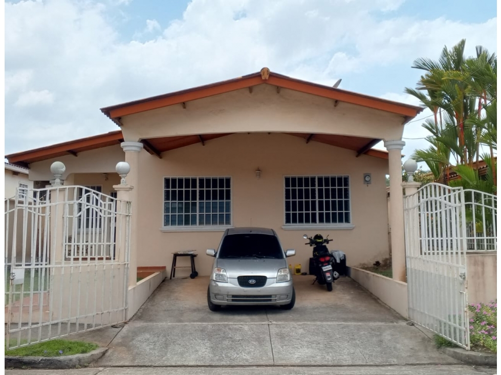 VENTA CASA BRISAS DEL GOLF