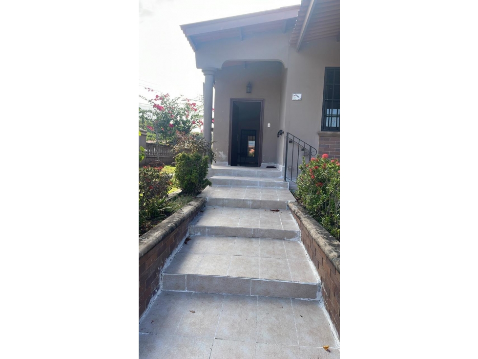 VENTA CASA BRISAS DEL GOLF