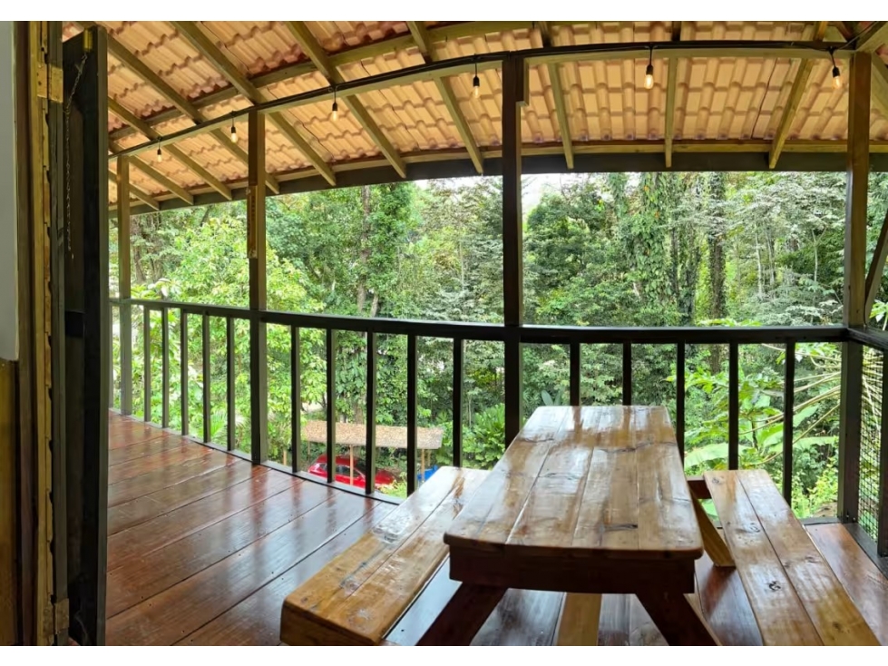 VENTA CASA BOCAS DEL TORO ISLA COLON - 3