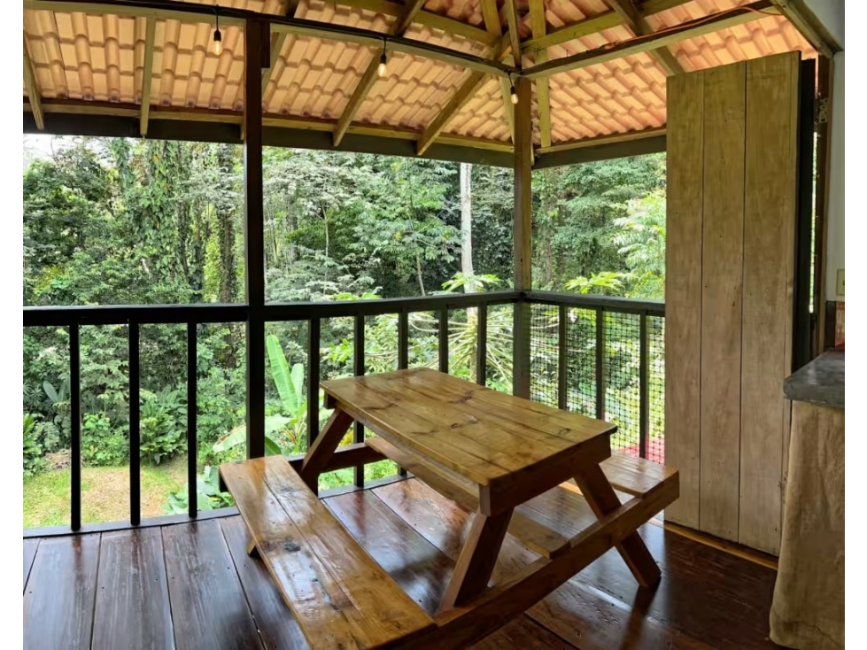 VENTA CASA BOCAS DEL TORO ISLA COLON - 4