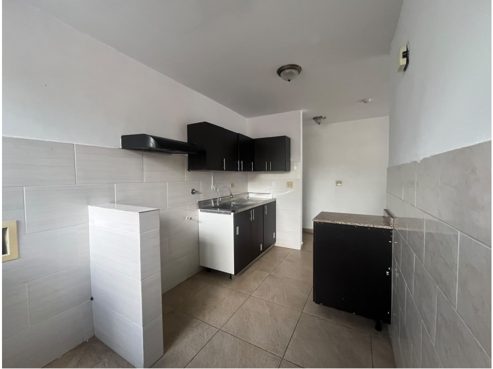 VENTA APARTAMENTO MIRAFLORES — foto 3