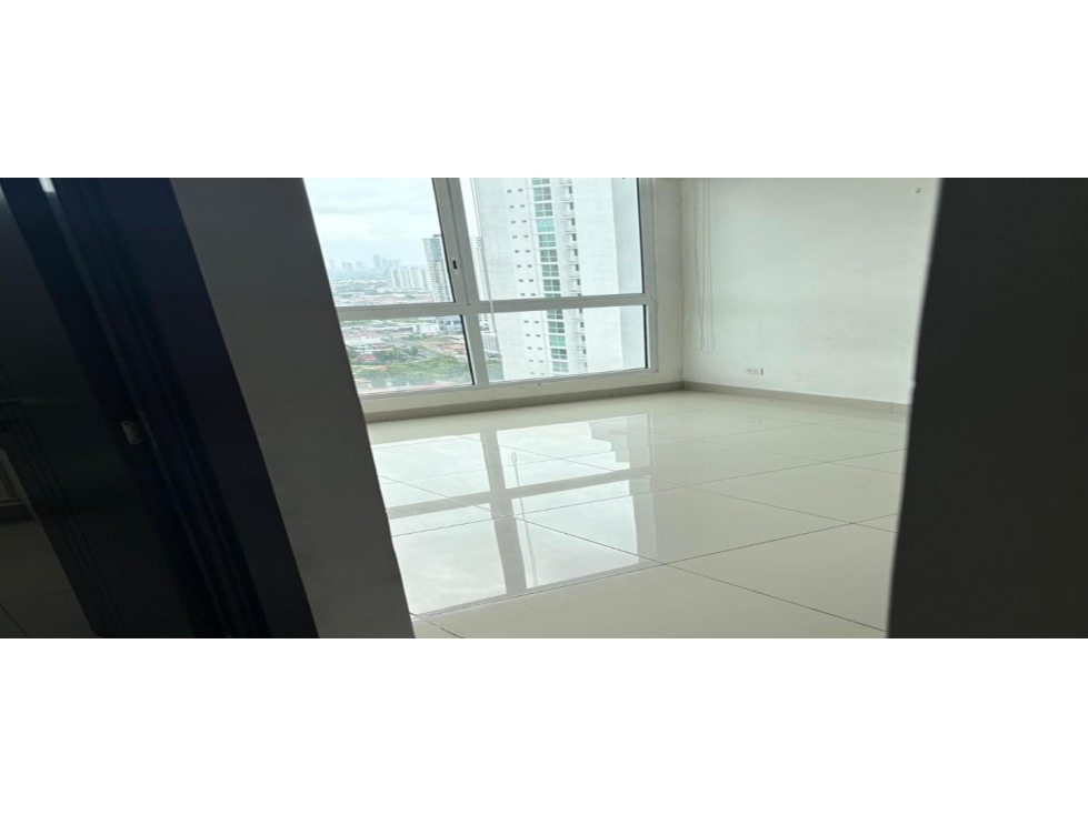 VENTA APARTAMENTO 12 DE OCTUBRE — foto 3