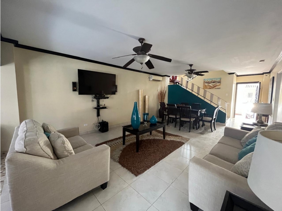 VENTA CASA BRISAS DEL GOLF PH VILLA ALTA