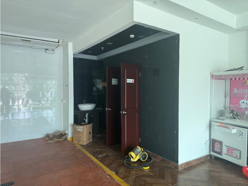 ALQUILER LOCAL COMERCIAL CONDADO DEL REY — foto 6