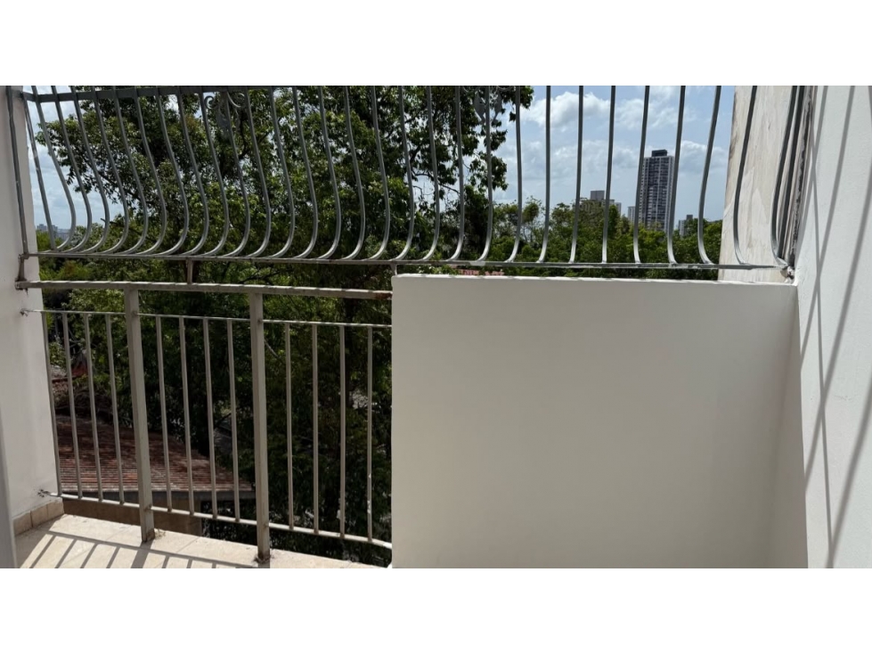APARTAMENTO EN ALQUILER PUEBLO NUEVO — foto 4