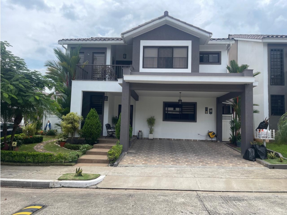VENTA CASA BRISAS DEL GOLF PH OLYMPUS
