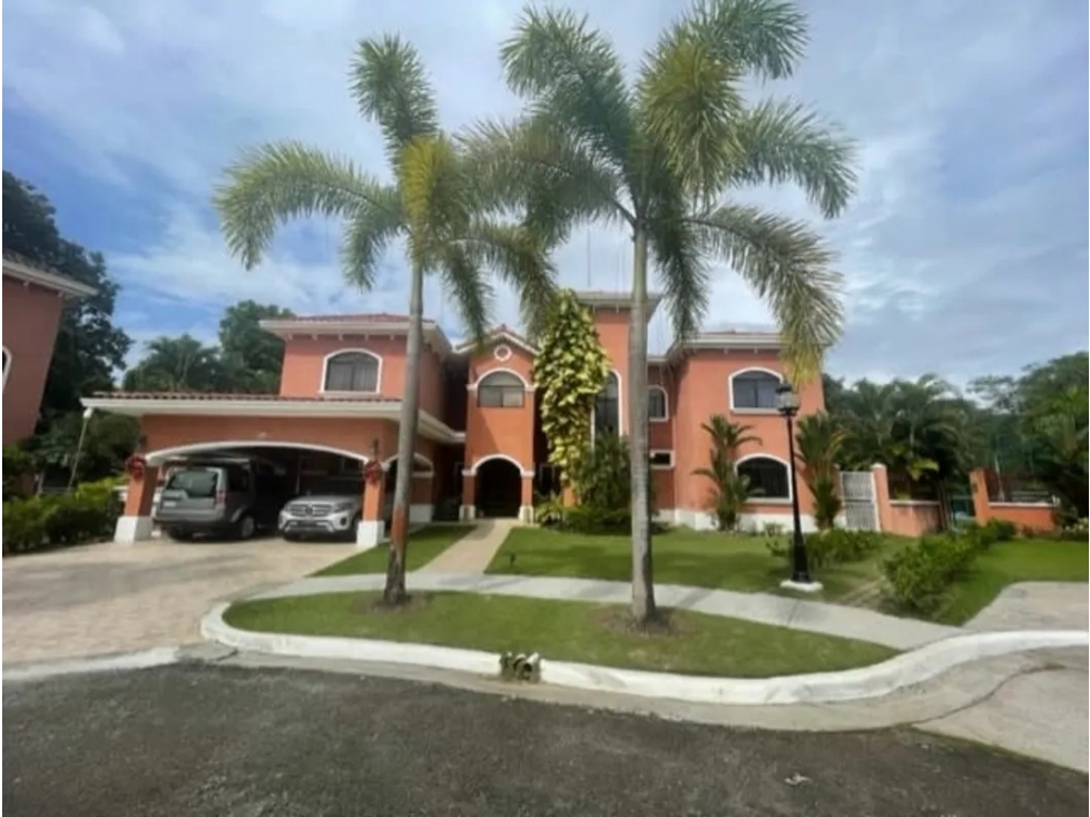 VENTA CASA CLAYTON VILLAGE