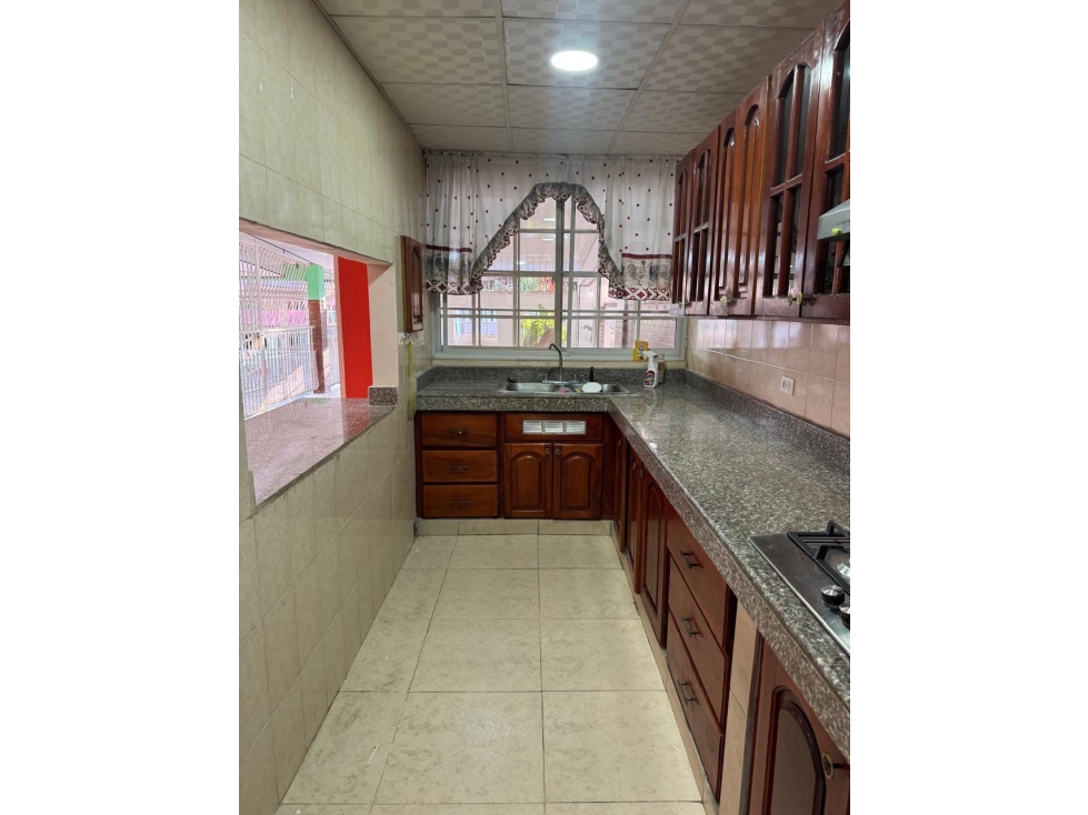 VENTA CASA CERRO VIENTO — foto 2