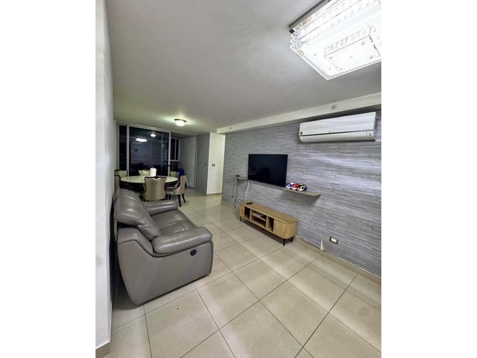 ALQUILER APARTAMENTO PH ROKAS AMOBLADO