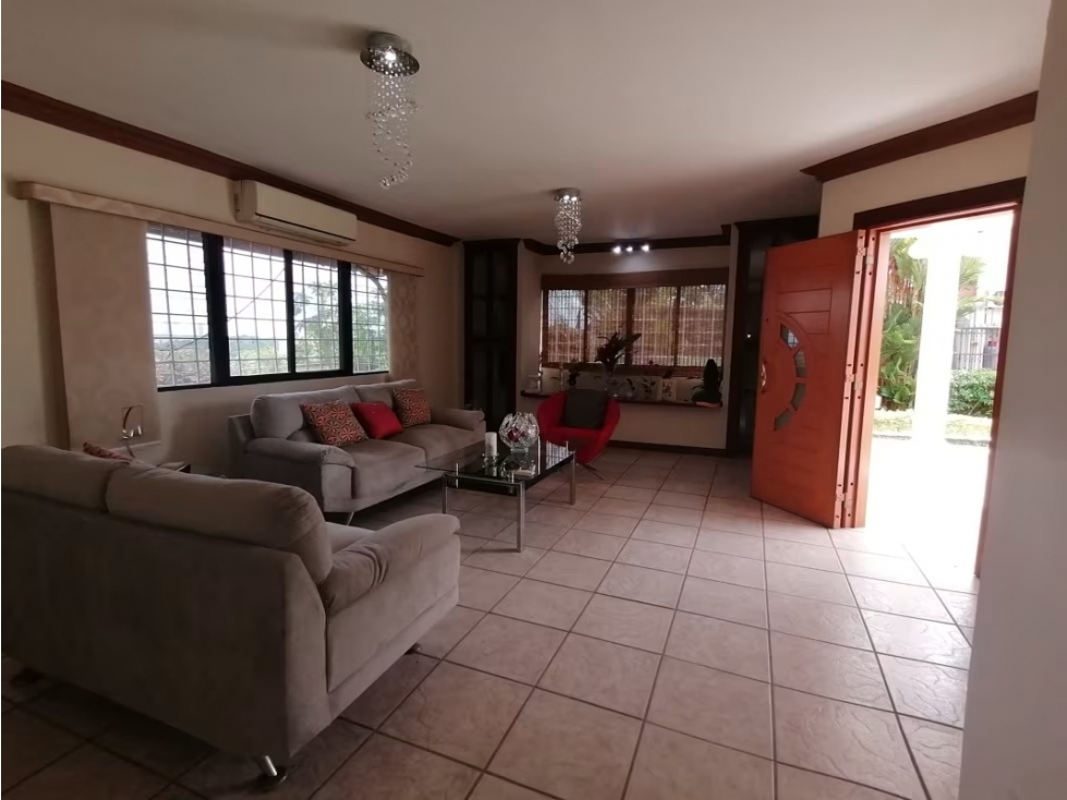 VENTA CASA VILLA LUCRE