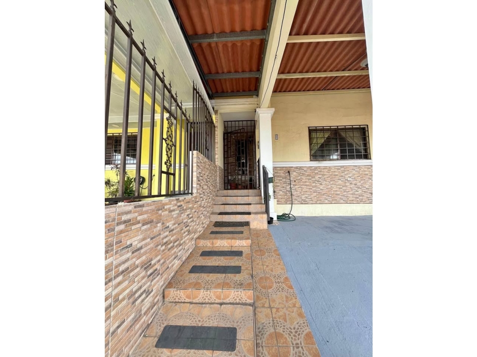 VENTA CASA ALTOS DE CERRO VIENTO