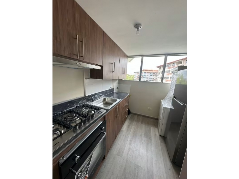 ALQUILER APARTAMENTO LLANO BONITO — foto 2