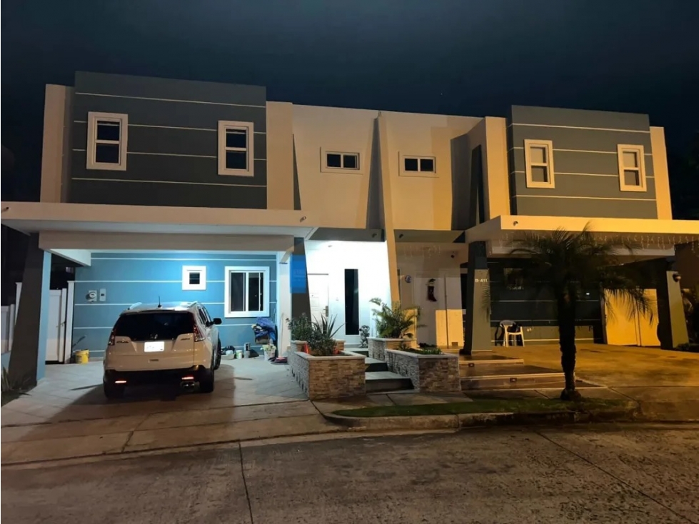 VENTA CASA BRISAS DEL GOLF PH ALPES
